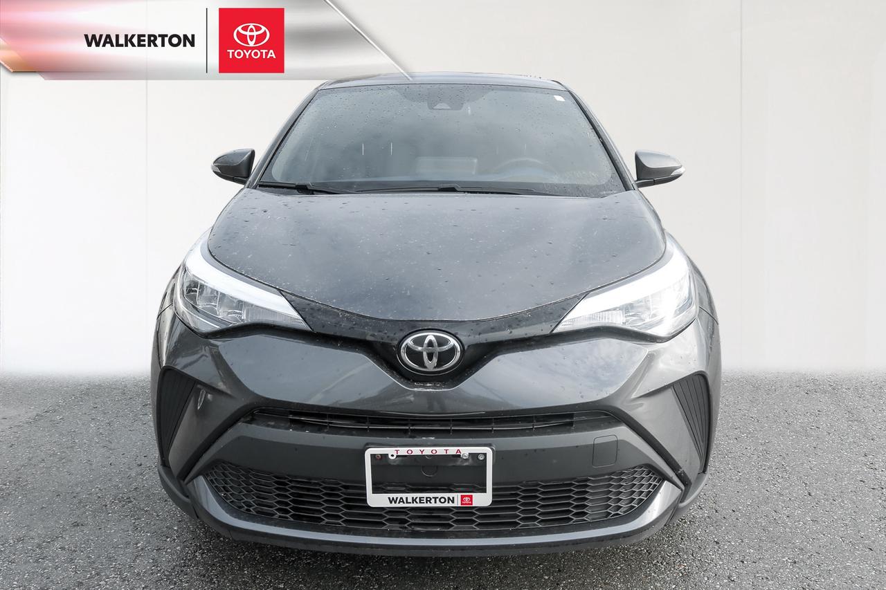 2022 Toyota C-HR XLE Premium 4dr Front-Wheel Drive Sport Utility Photo5