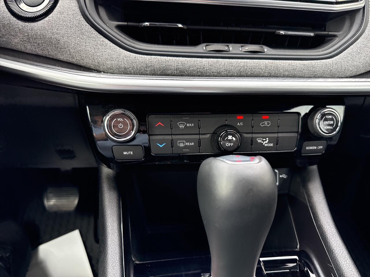 2024 Jeep Compass NORTH Photo