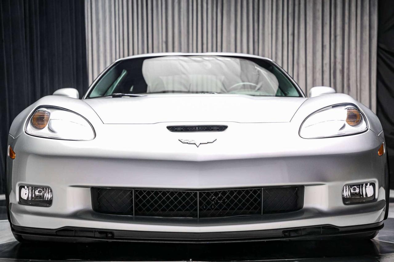 2009 Chevrolet Corvette Z06 LS7 7.0L 505HP MANUAL HUD BOSE NOACCIDENTS Photo