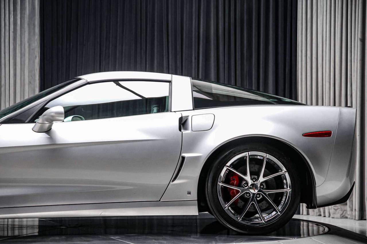 2009 Chevrolet Corvette Z06 LS7 7.0L 505HP MANUAL HUD BOSE NOACCIDENTS Photo