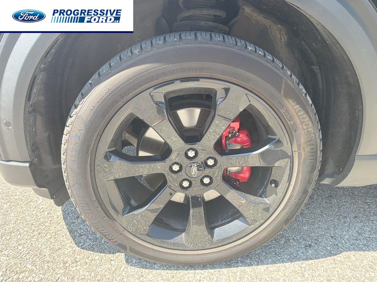2021 Ford Explorer ST 4dr 4x4 Photo