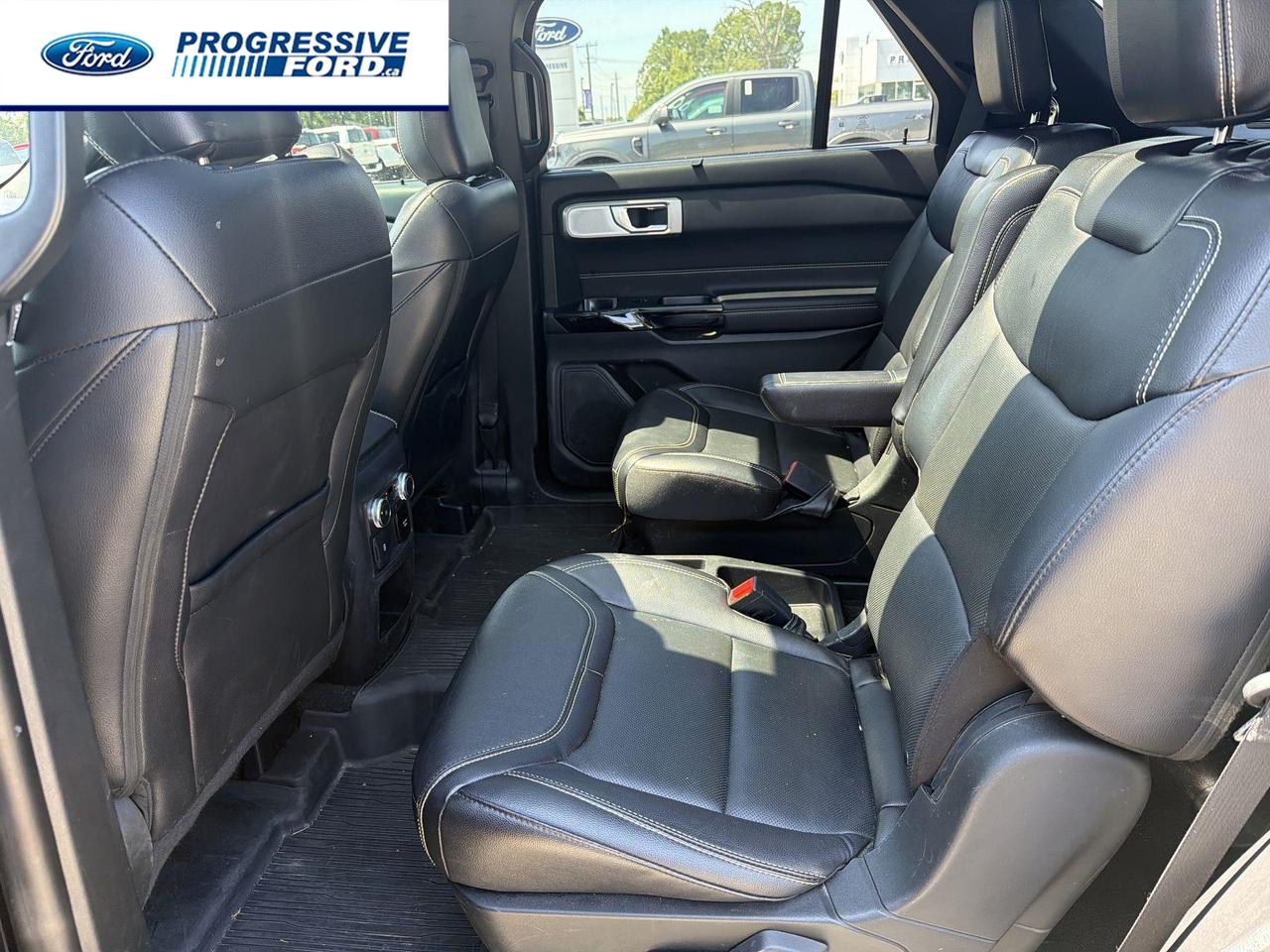 2021 Ford Explorer ST 4dr 4x4 Photo
