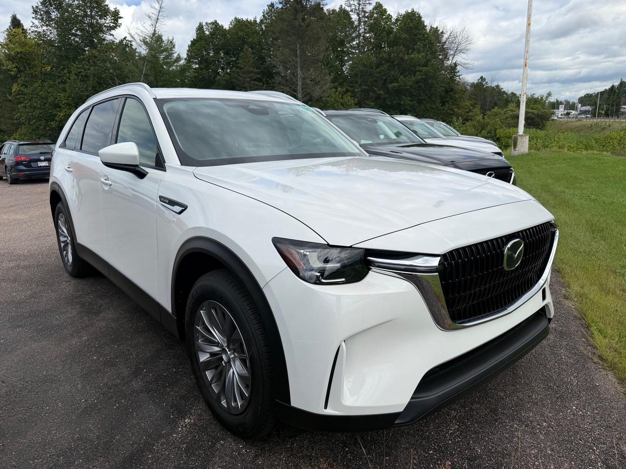2026 Mazda CX-90 MHEV GS-L 4dr i-ACTIV All-Wheel Drive Sport Utility Photo