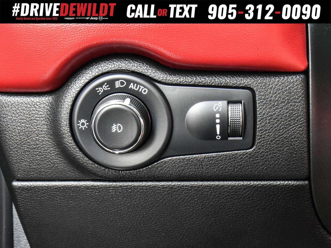 2021 Dodge Durango R/T   RED LEATHER   POWER SUNROOF Photo