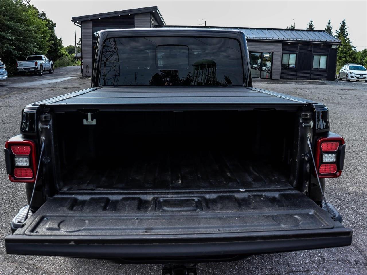14570667.827943207