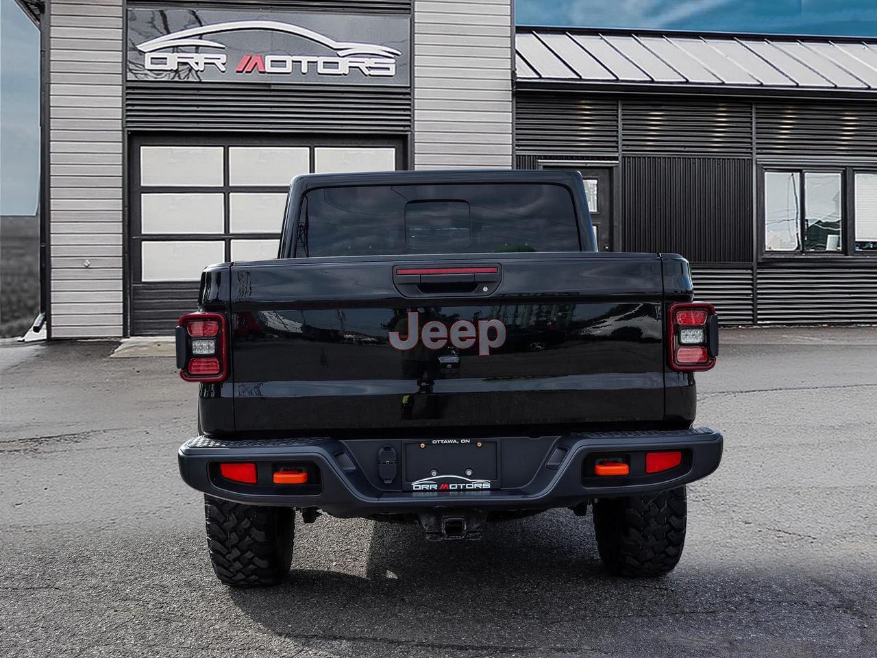 2023 Jeep Gladiator Mojave Photo