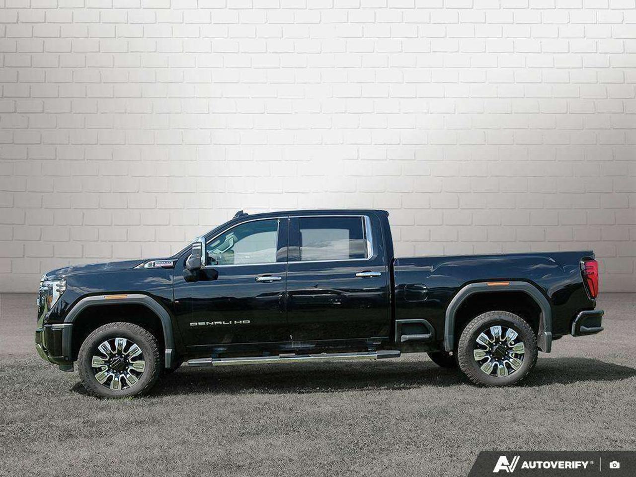 2024 GMC SIERRA 2500HD DENALI, 6.6L V8, 4X4, ALLOYS, LEATHER, HUD, CERTFIED PREOWNED! Photo
