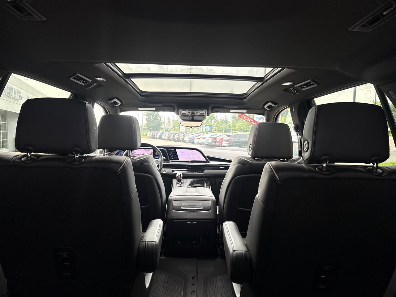 2023 Cadillac Escalade Sport 4x4 Photo