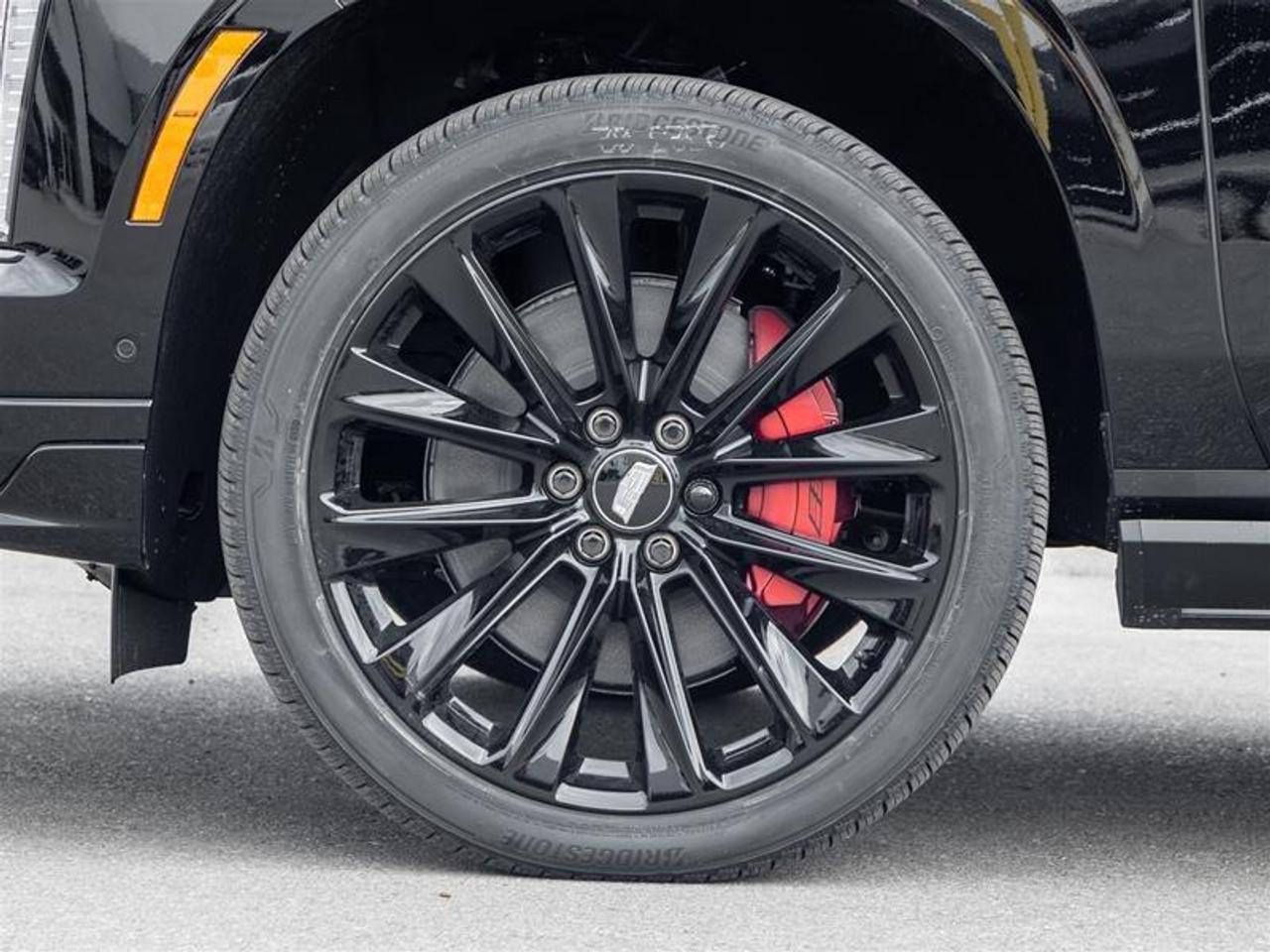 2026 Cadillac Escalade V-Series 4dr 4x4 Photo4