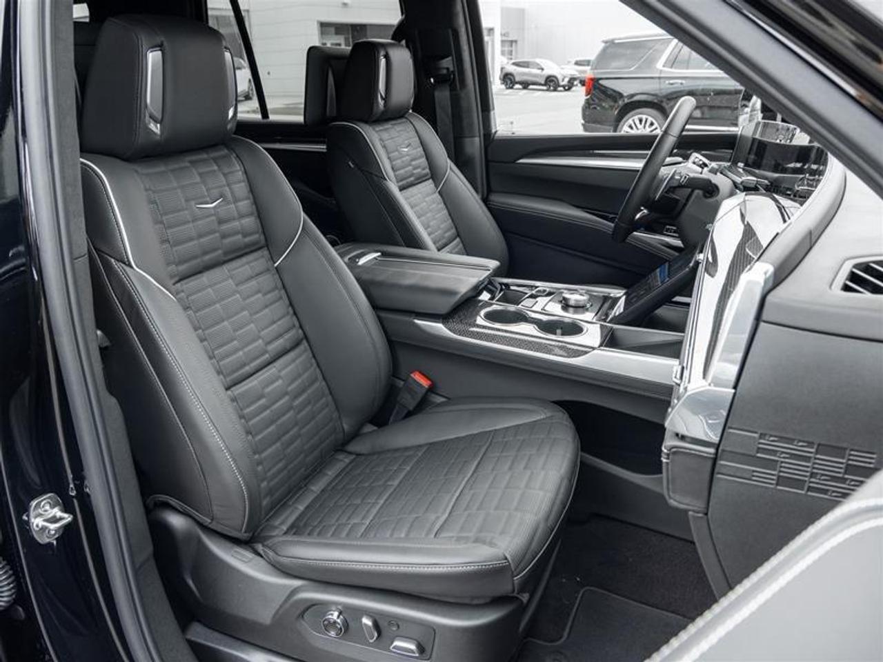 2026 Cadillac Escalade V-Series 4dr 4x4 Photo