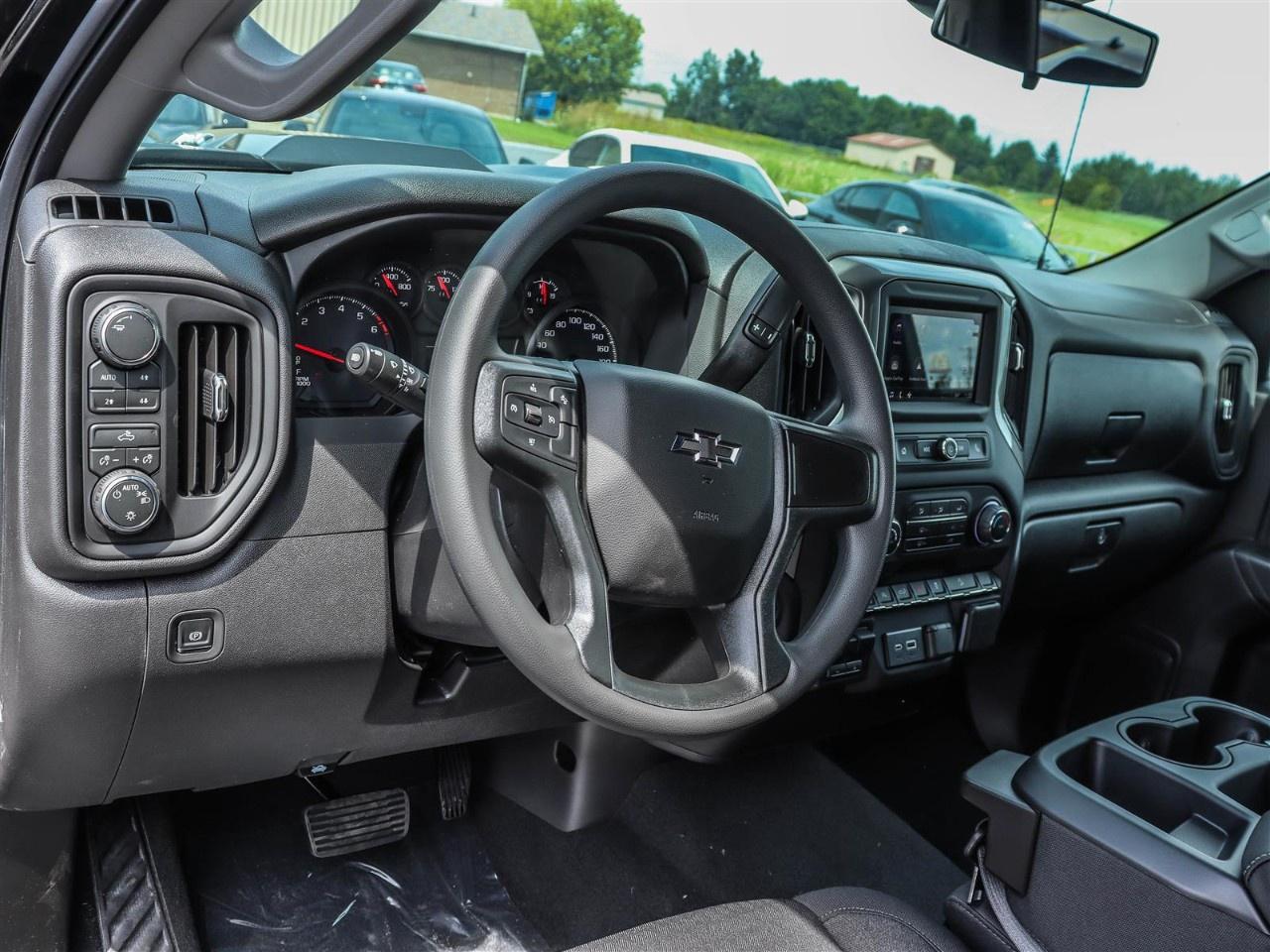 2026 Chevrolet Silverado 1500 Crew Cab Standard Box 4-Wheel Drive Custom Trail Boss Photo
