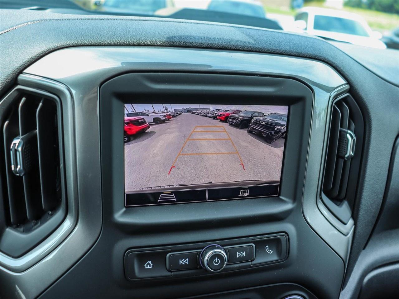 2026 Chevrolet Silverado 1500 Crew Cab Standard Box 4-Wheel Drive Custom Trail Boss Photo