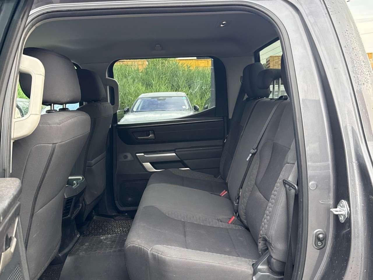 2022 Toyota Tundra SR   4WD   LOCAL   DEALER MAINTAINED Photo