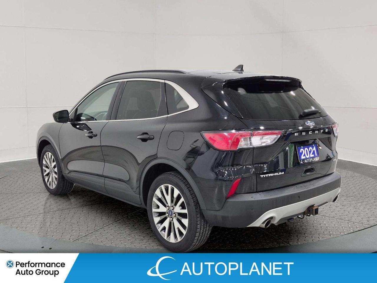 2021 Ford Escape Titanium AWD, Ford Co-Pilot, Pano Roof, Navi! Photo