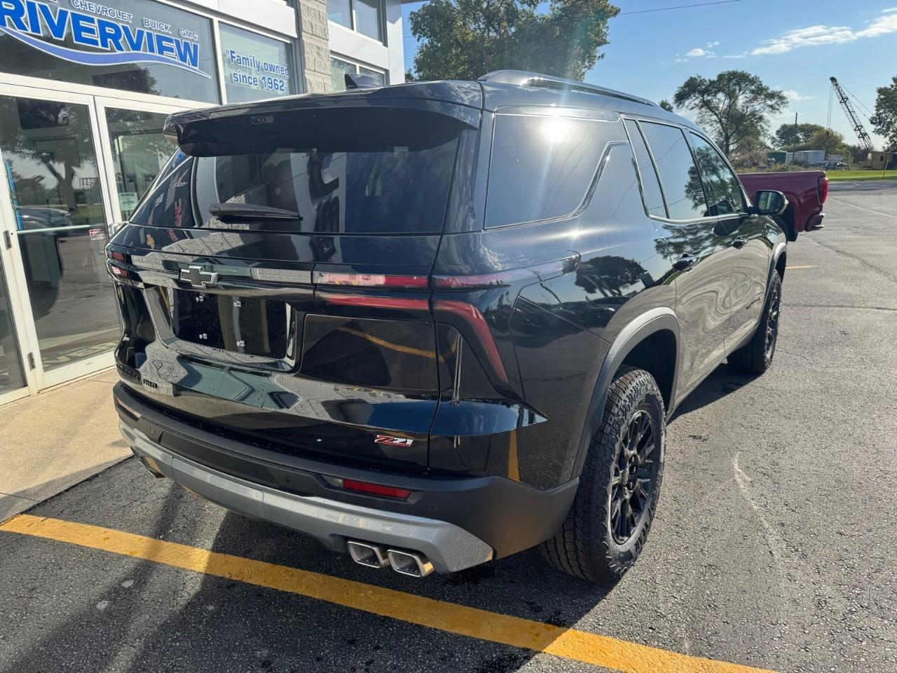 2027 Chevrolet Traverse Z71 4dr All-Wheel Drive Photo