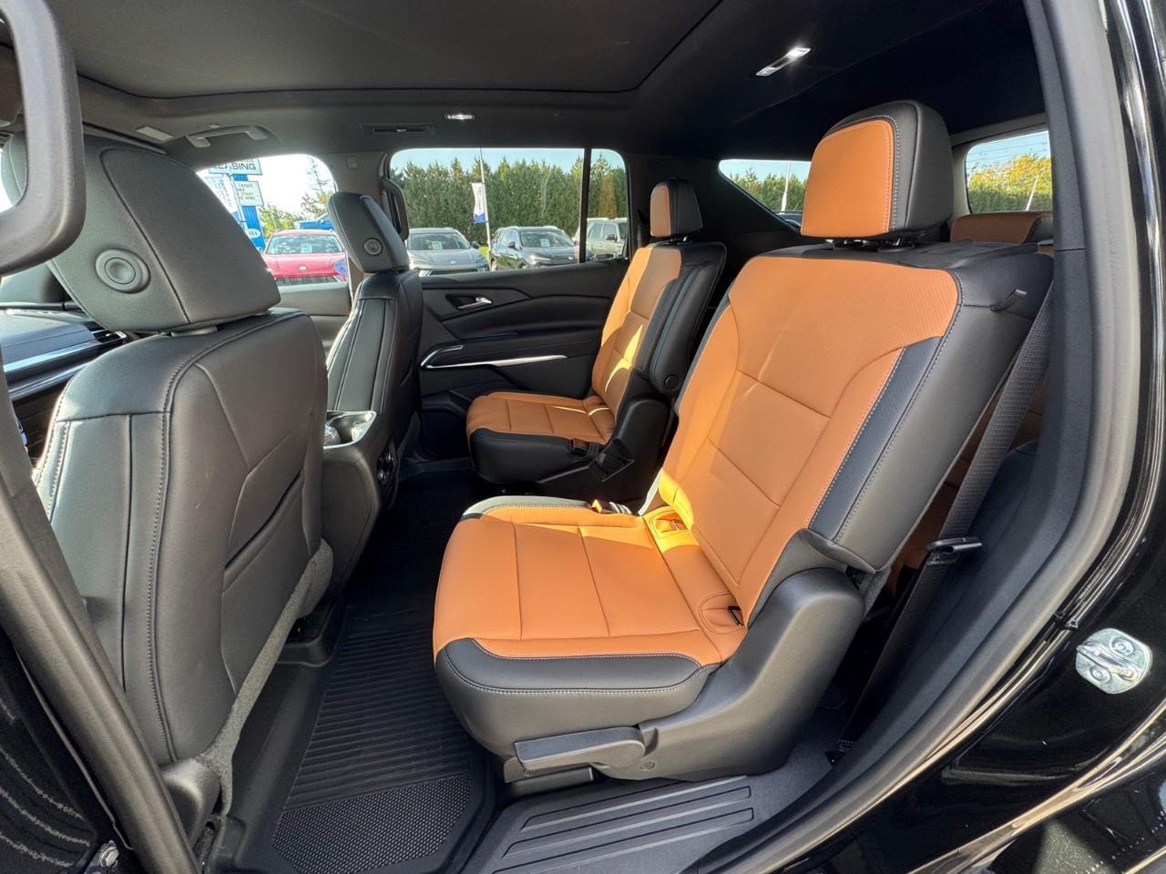 2027 Chevrolet Traverse Z71 4dr All-Wheel Drive Photo