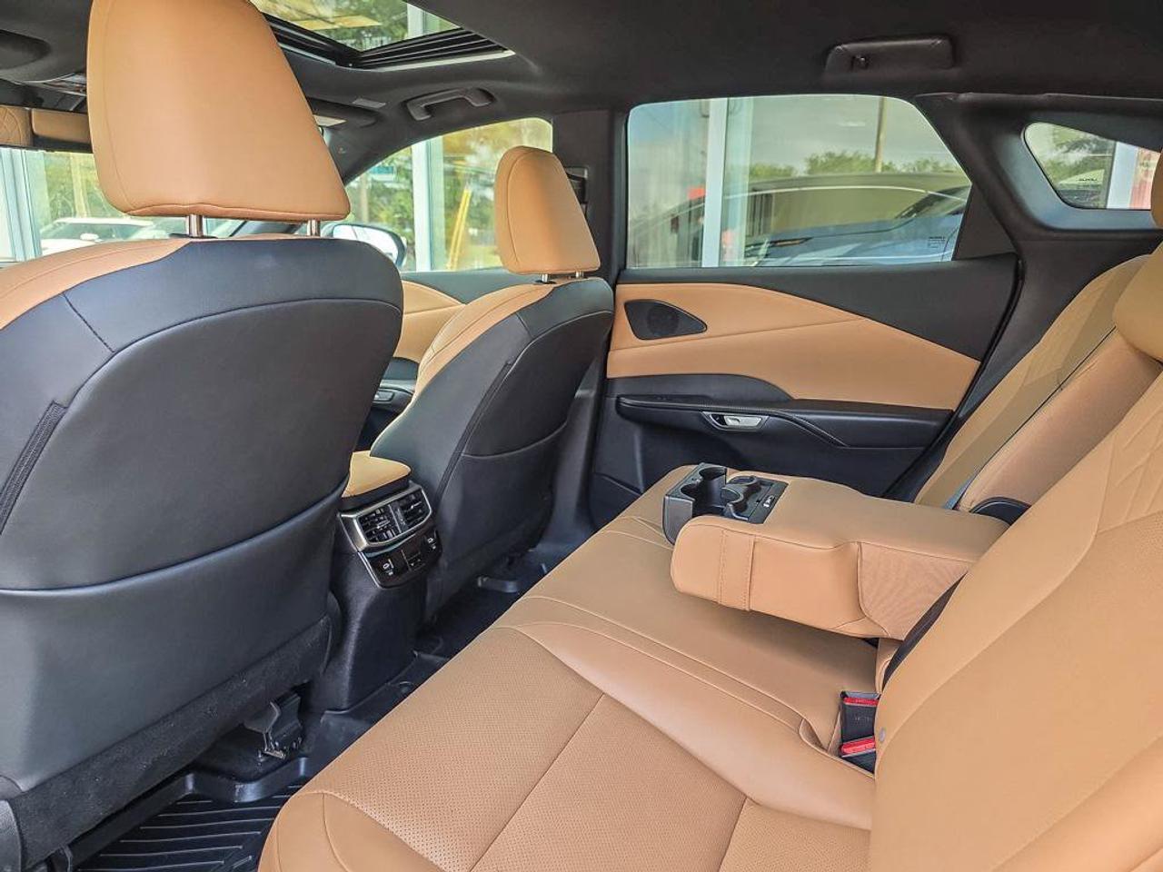 2023 Lexus RX 350 | Apple Car Play | Leather | Moonroof | Photo