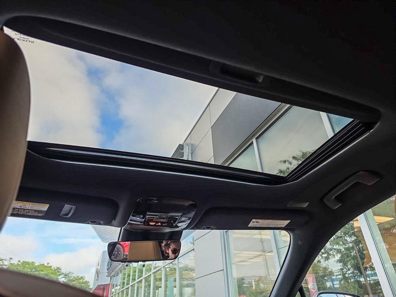 2023 Lexus RX 350 | Apple Car Play | Leather | Moonroof | Photo