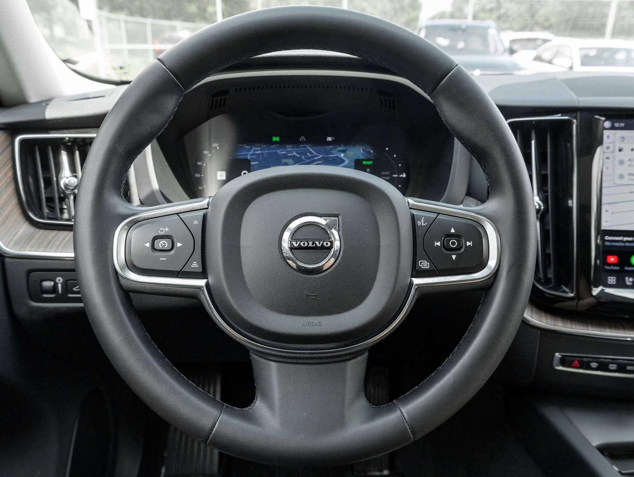 2022 Volvo XC60 Inscription Expression Photo