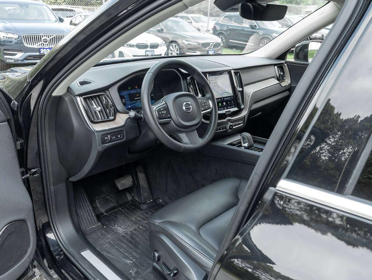 2022 Volvo XC60 Inscription Expression Photo
