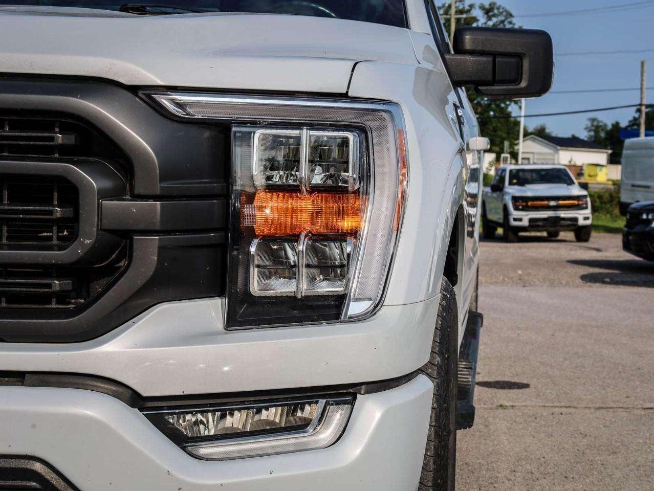2022 Ford F-150 XLT ONE OWNER, 3.5L ECO! Photo