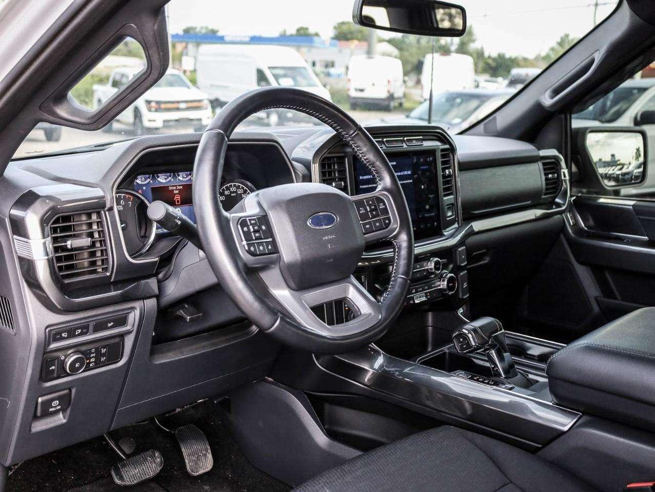 2022 Ford F-150 XLT ONE OWNER, 3.5L ECO! Photo