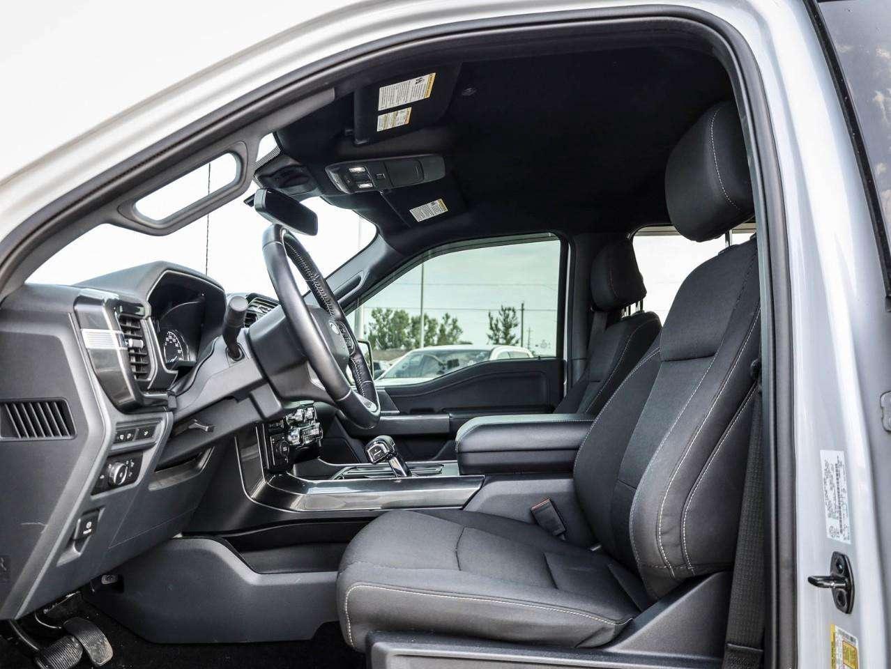2022 Ford F-150 XLT ONE OWNER, 3.5L ECO! Photo