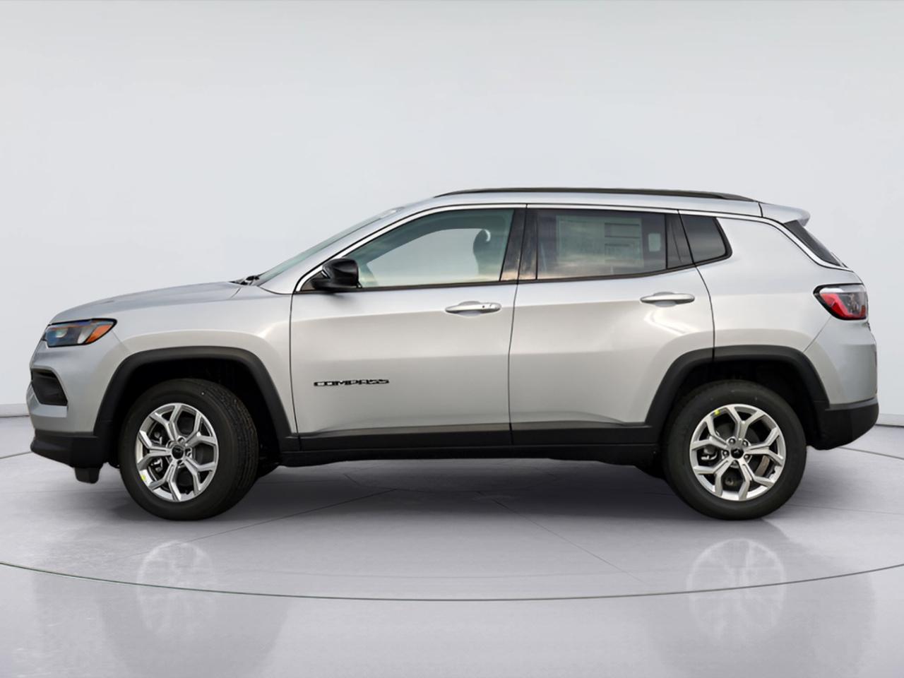 2026 Jeep Compass NORTH Photo1