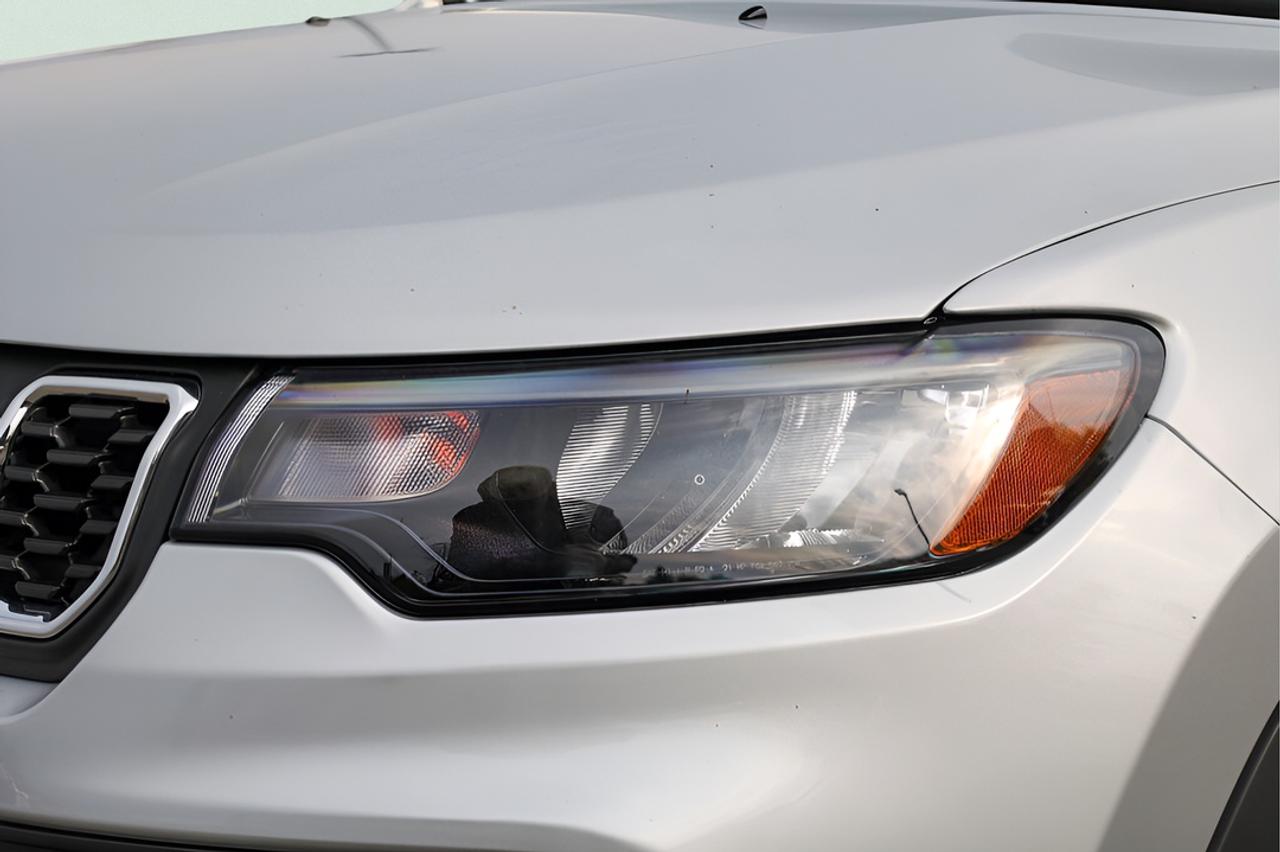2026 Jeep Compass NORTH Photo