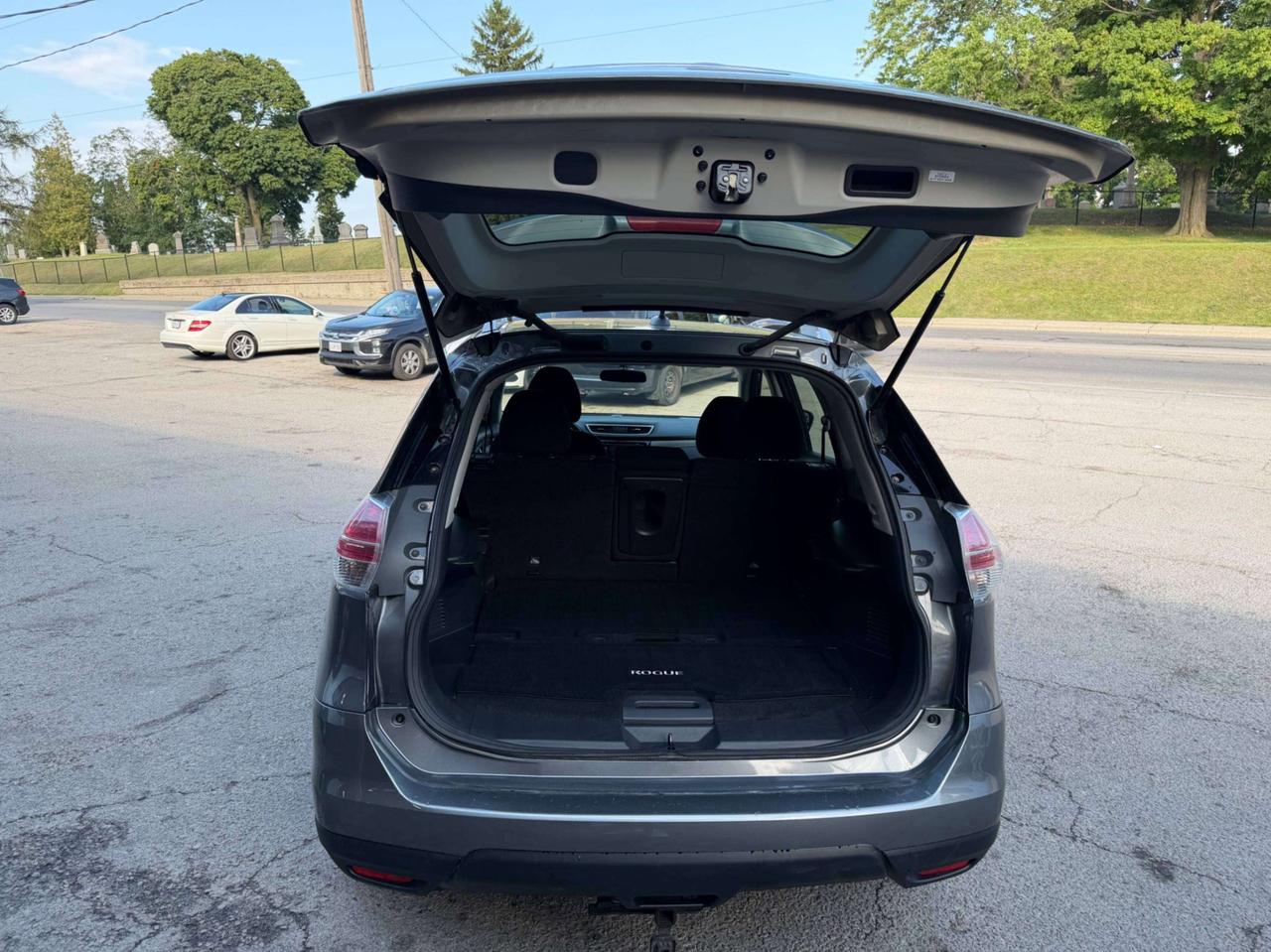 2016 Nissan Rogue AS IS Photo