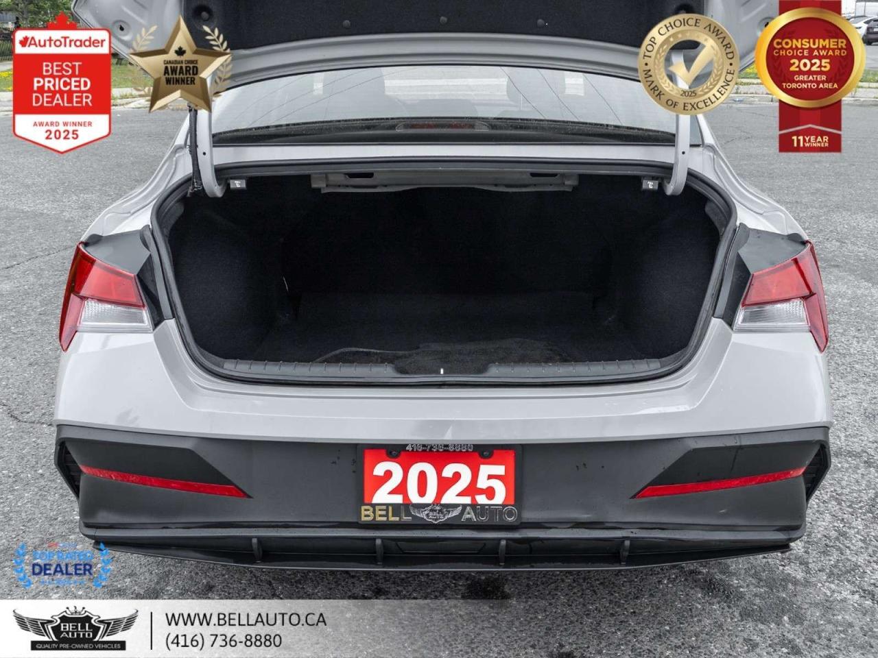 2025 Hyundai Elantra Essential   B.CAM   HTD SEATS   DRIVEMODES   NOACCIDENT Photo