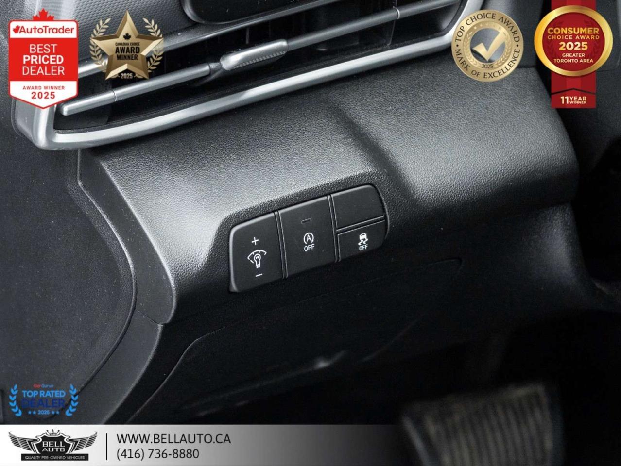 2025 Hyundai Elantra Essential   B.CAM   HTD SEATS   DRIVEMODES   NOACCIDENT Photo