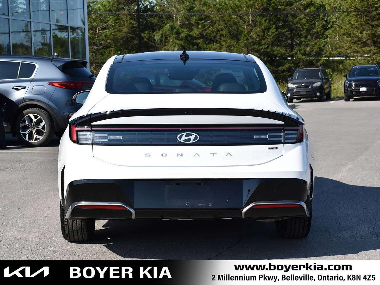 2026 Hyundai Sonata PREFERRED-TREND FWD Photo4