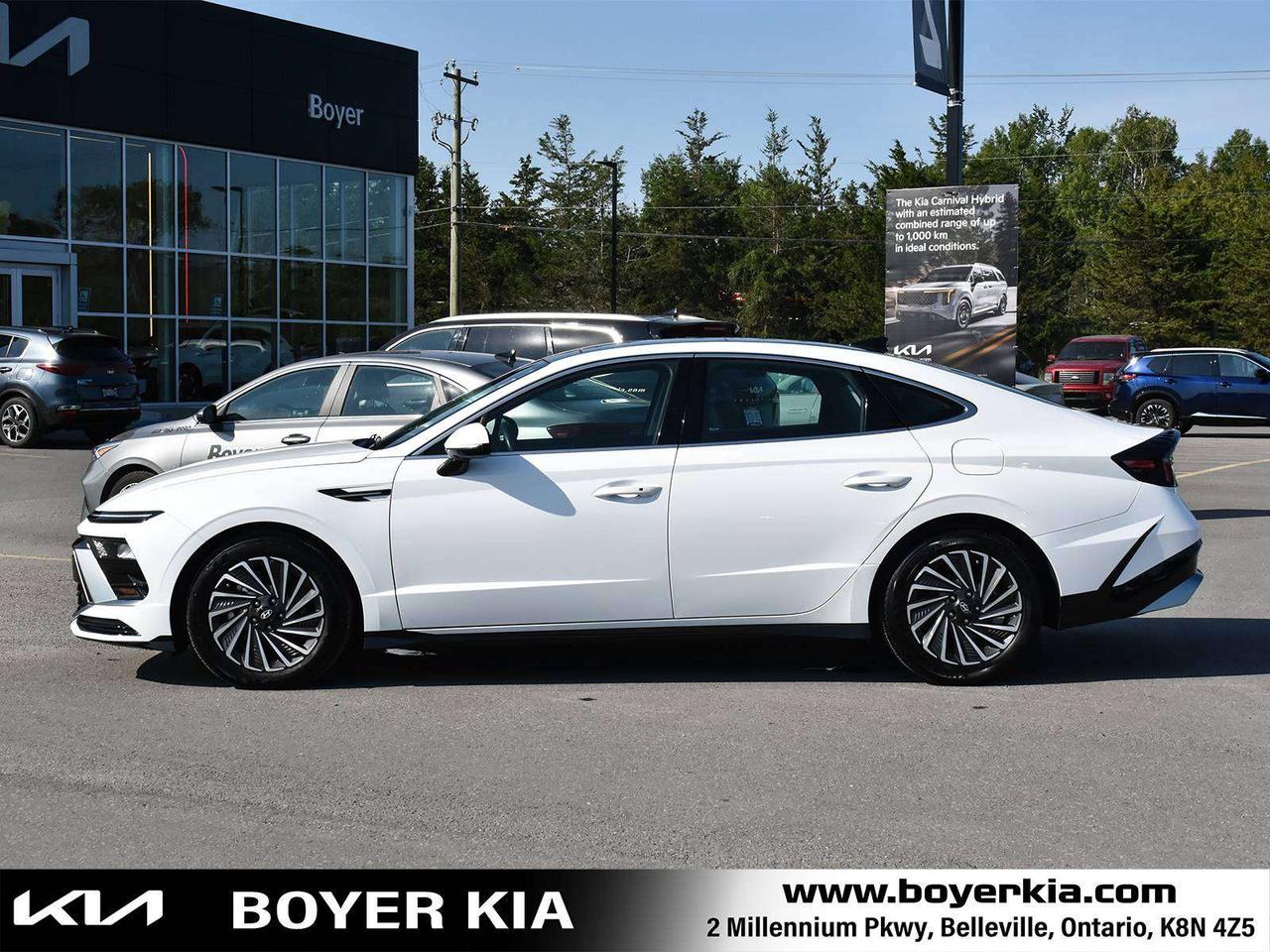 2026 Hyundai Sonata PREFERRED-TREND FWD Photo2