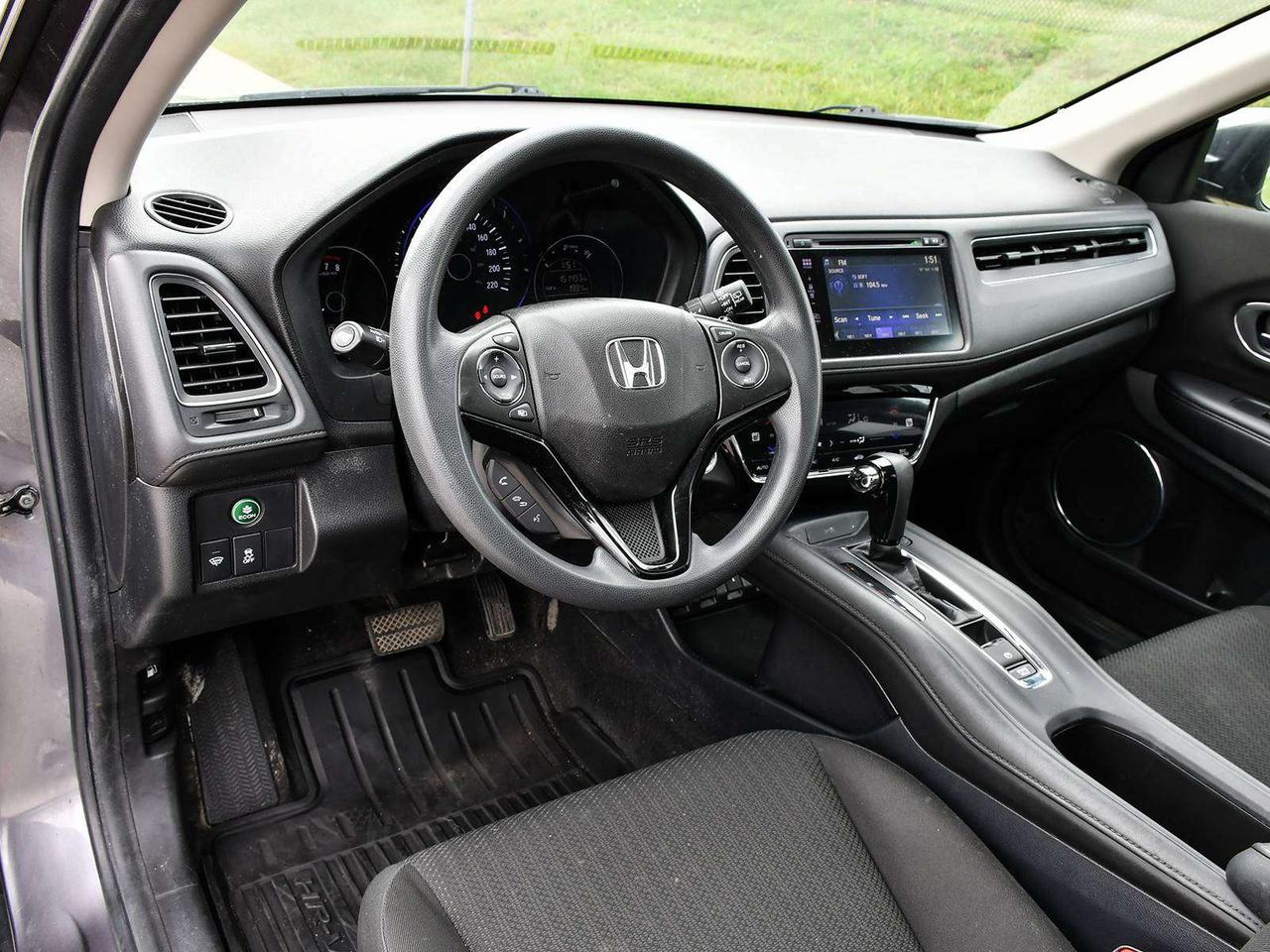 2018 Honda HR-V EX   AWD   1 OWNER   CLEAN CARFAX   CAM   CRUISE Photo