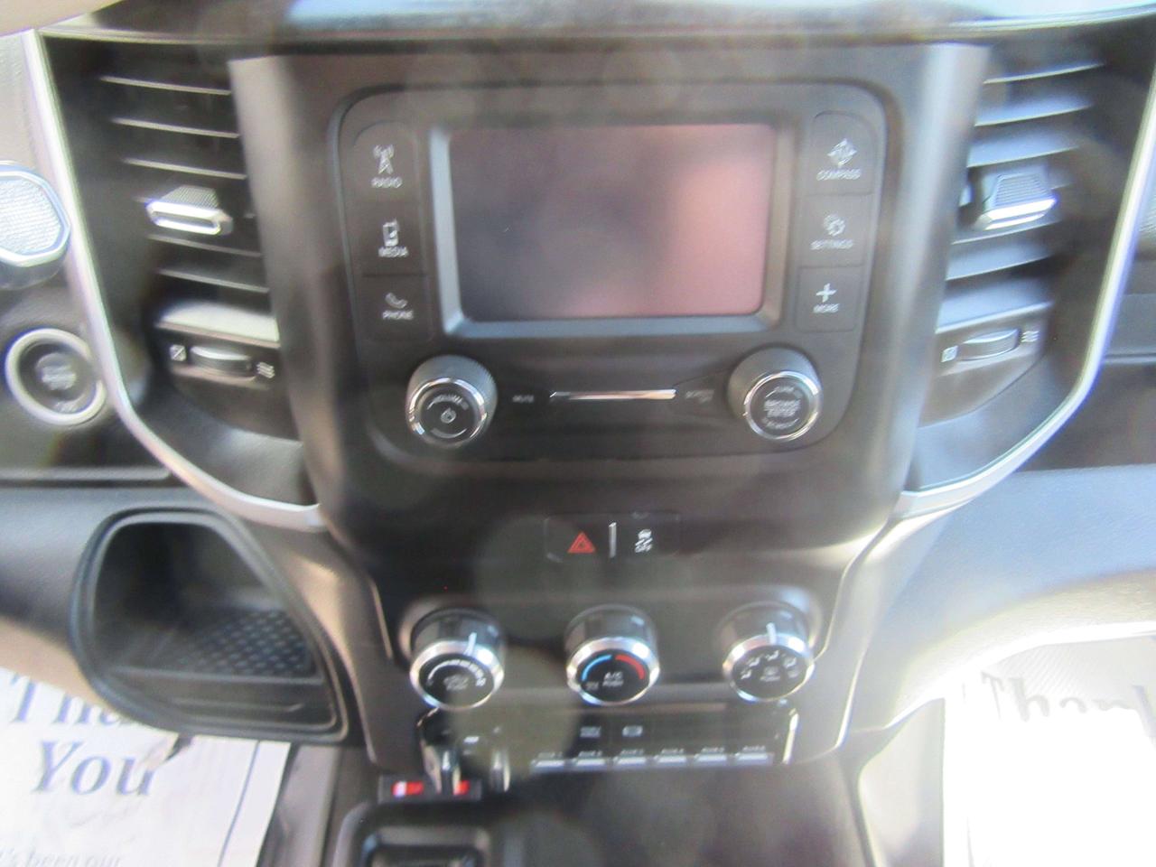 2021 RAM 5500 4X4 DIESEL CREW CAB WITH 12FT BOX Photo