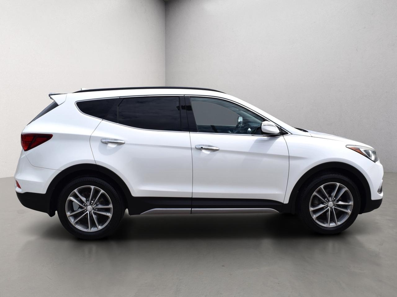 2017 Hyundai Santa Fe Sport AWD SE Leather Panoramic Sunroof Photo