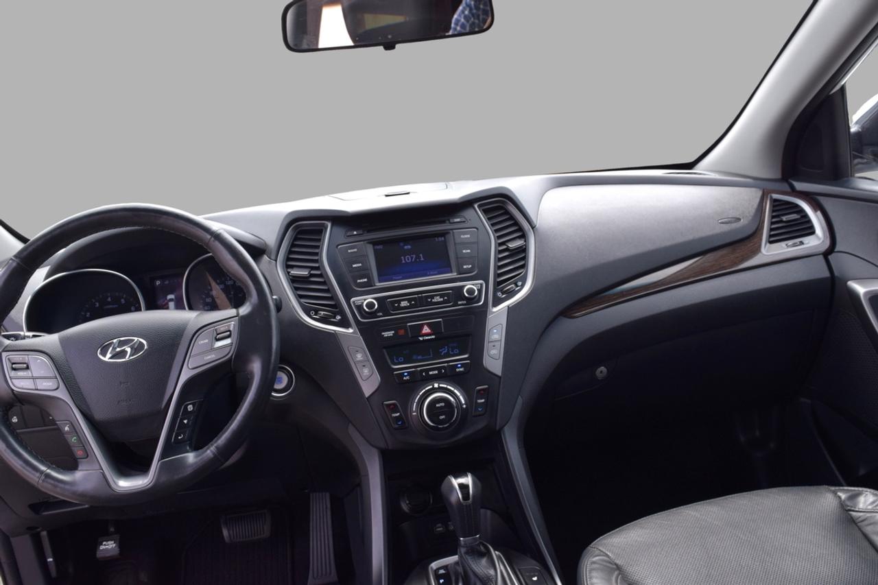 2017 Hyundai Santa Fe Sport AWD SE Leather Panoramic Sunroof Photo