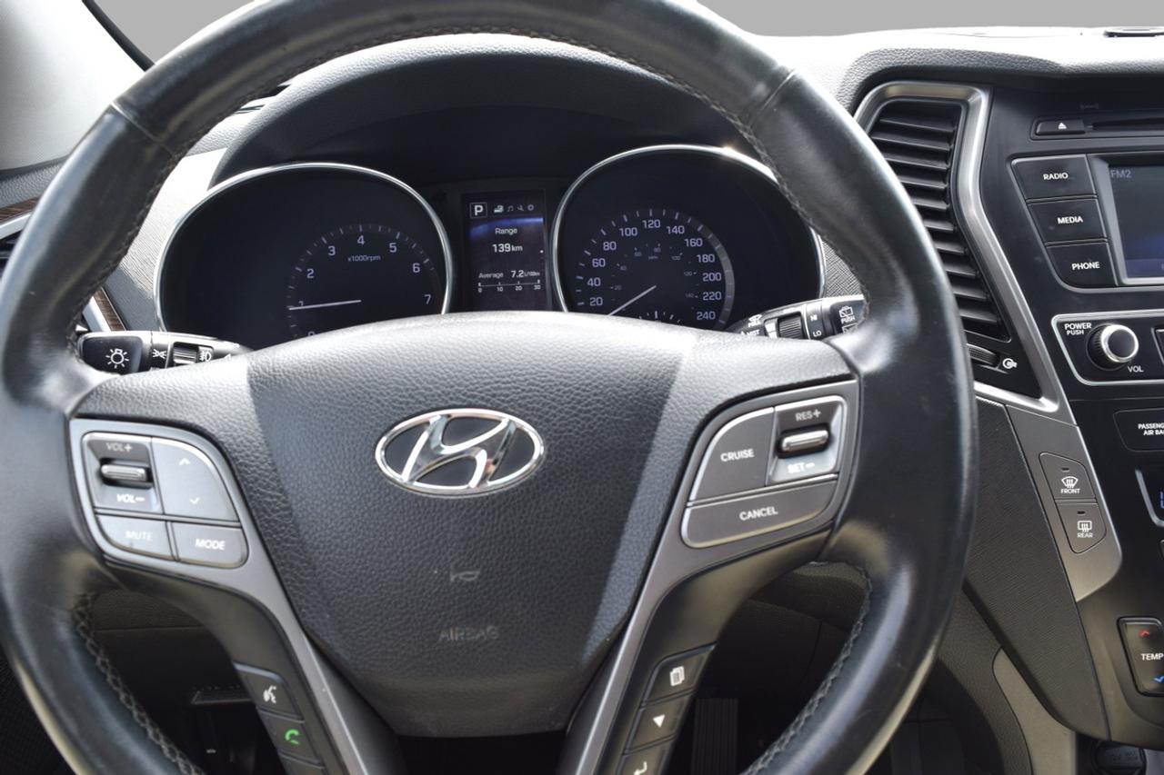 2017 Hyundai Santa Fe Sport AWD SE Leather Panoramic Sunroof Photo
