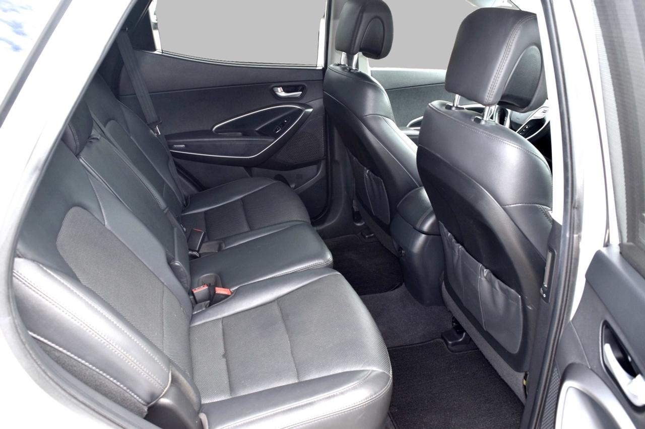 2017 Hyundai Santa Fe Sport AWD SE Leather Panoramic Sunroof Photo