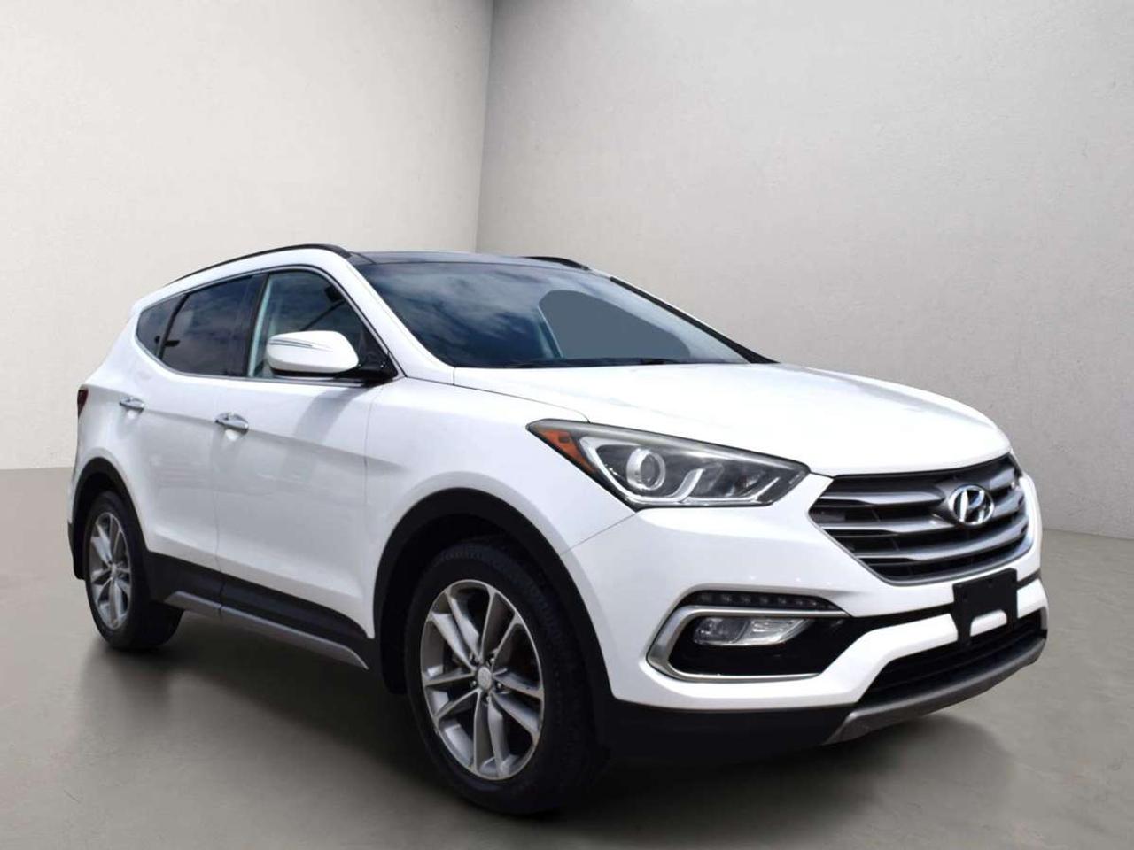 2017 Hyundai Santa Fe AWD SE Leather Panoramic Sunroof Photo
