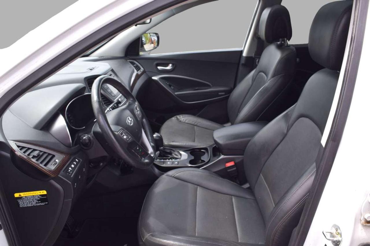 2017 Hyundai Santa Fe AWD SE Leather Panoramic Sunroof Photo