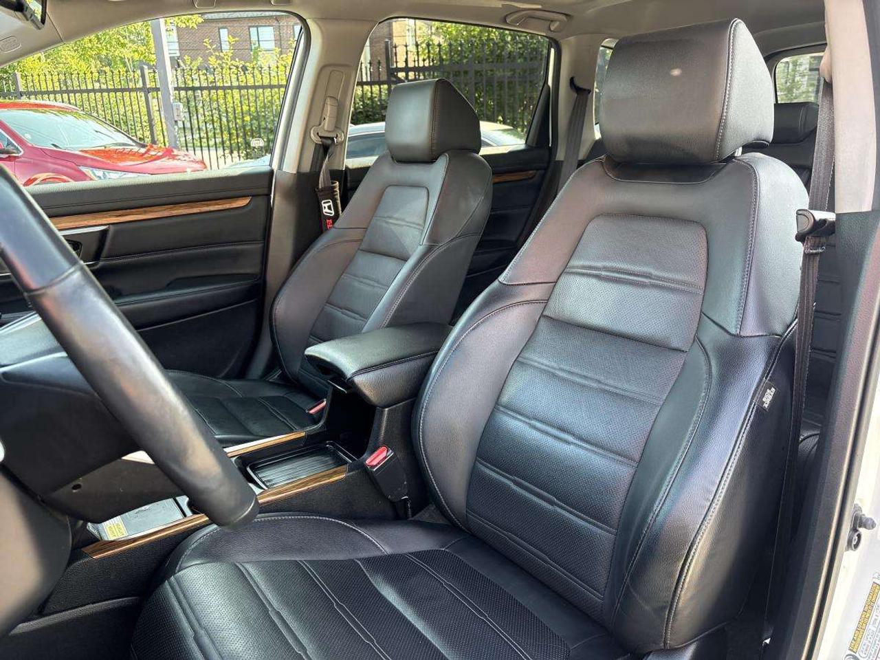 2020 Honda CR-V Touring Fully Loaded Trim Photo