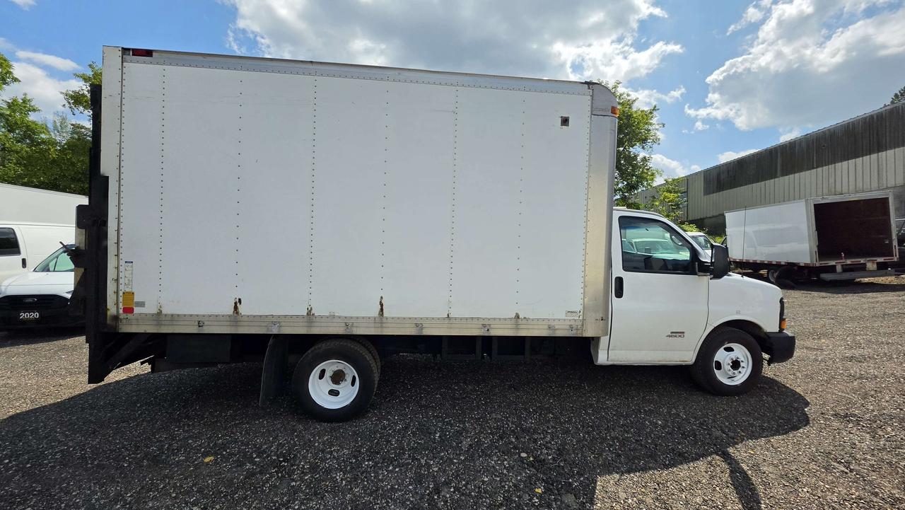 2013 Chevrolet Express Commercial Cutaway AS IS SPECIAL - G4500 - 16Ft - 6.6L V8 - 16CB-155861 - -None Photo2