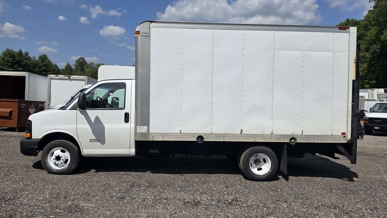 2013 Chevrolet Express Commercial Cutaway AS IS SPECIAL - G4500 - 16Ft - 6.6L V8 - 16CB-155861 - -None Photo