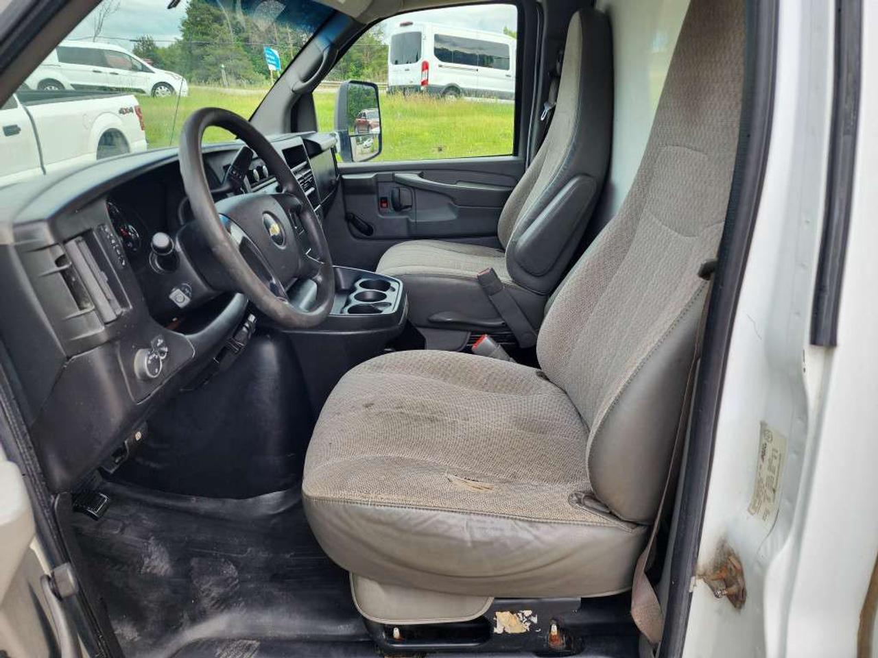 2013 Chevrolet Express Commercial Cutaway AS IS SPECIAL - G4500 - 16Ft - 6.6L V8 - 16CB-155861 - -None Photo