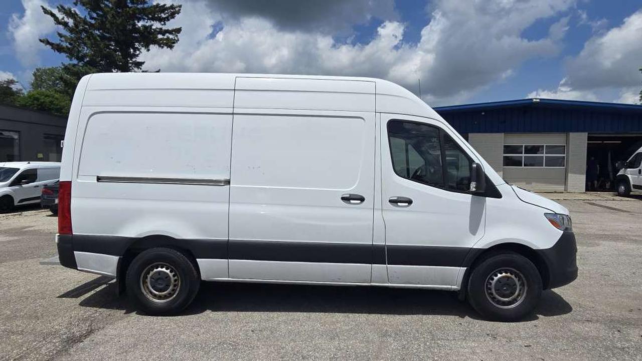 2021 Mercedes-Benz Sprinter Cargo Van 3.0L V6 Diesel - 2500 - 144WB - High Roo - HCV-407808 - -None Photo