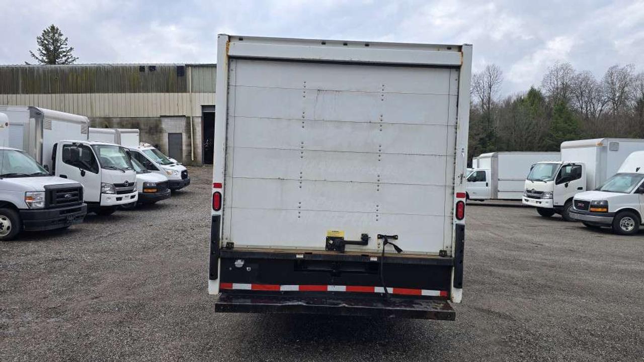 2019 Chevrolet Express G4500 - 16Ft - V8 Gasoline + Ramp - 16CB-003349 - -None Photo