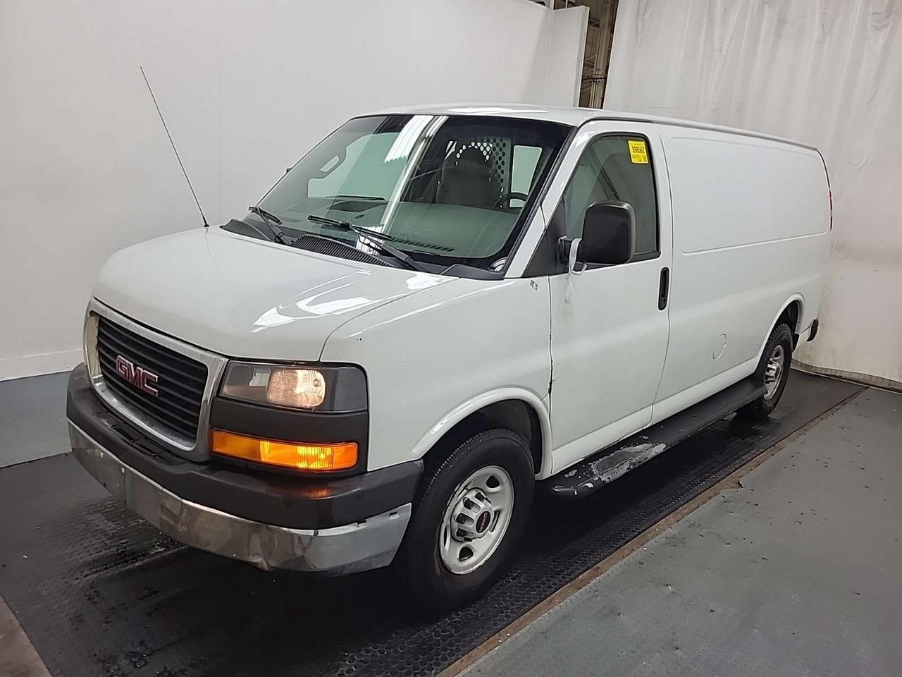 2017 GMC Savana 2500 G2500 - 4.8L V8 - Power Options/Cruise - VN-178221 Photo