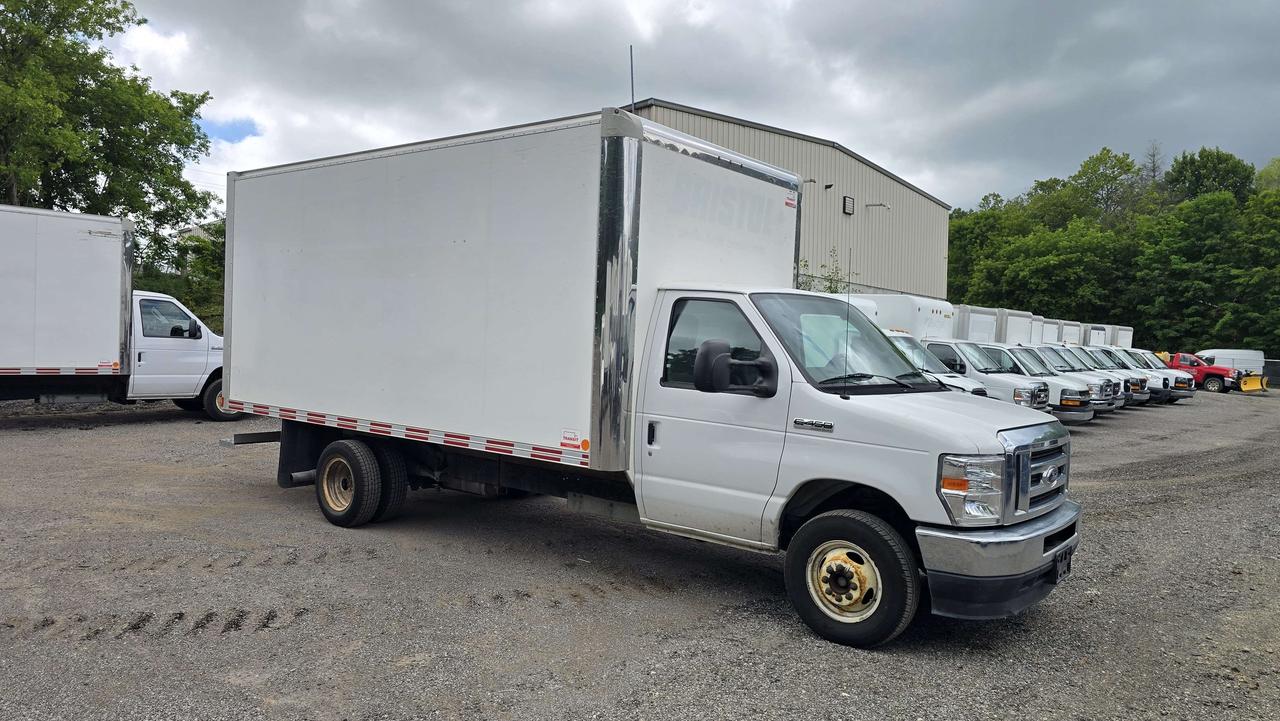 2021 Ford E-450 E-Series E-450 16Ft V8 Gas - 16CB-C09735 Photo